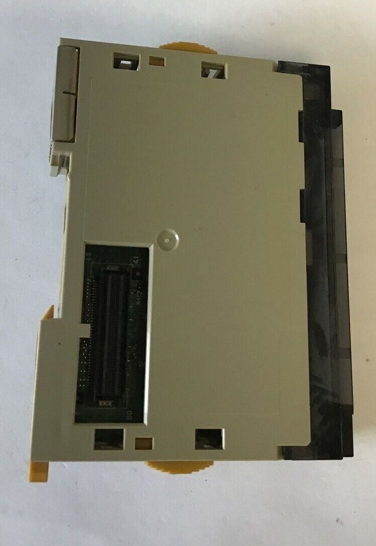 OMRON CJ1W-IC101 I/O CONTROL UNIT
