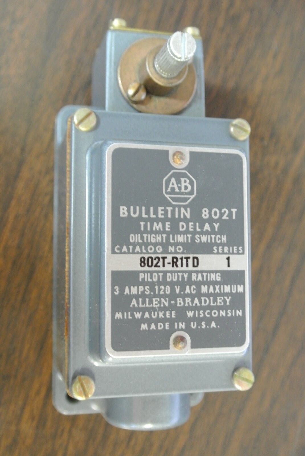 ALLEN-BRADLEY 802T-R5TD Ser. 1 TIME DELAY LIMIT SWITCH - NEW SURPLUS