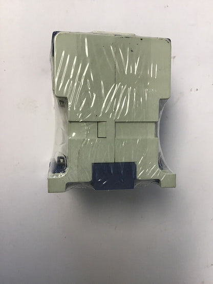 TELEMECANIQUE CA2-EN131F CONTROL RELAY 100/110V-50HZ 100/120V-60HZ