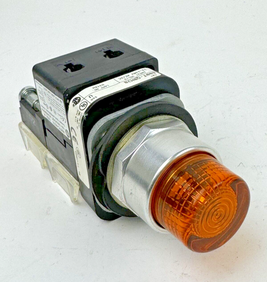 ALLEN-BRADLEY - 800T-QBH2B SER. U -ORANGE LED MOMENTARY PUSH BUTTON W/800TC-N374