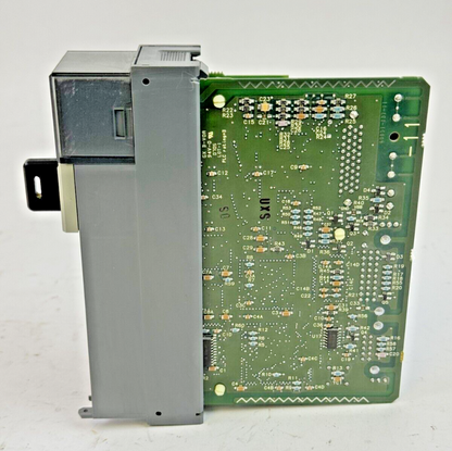 ALLEN-BRADLEY - 1747-L542 SER. C REV. A FRN: 10 -SLC 500 CPU PROCESS. *NO DOOR