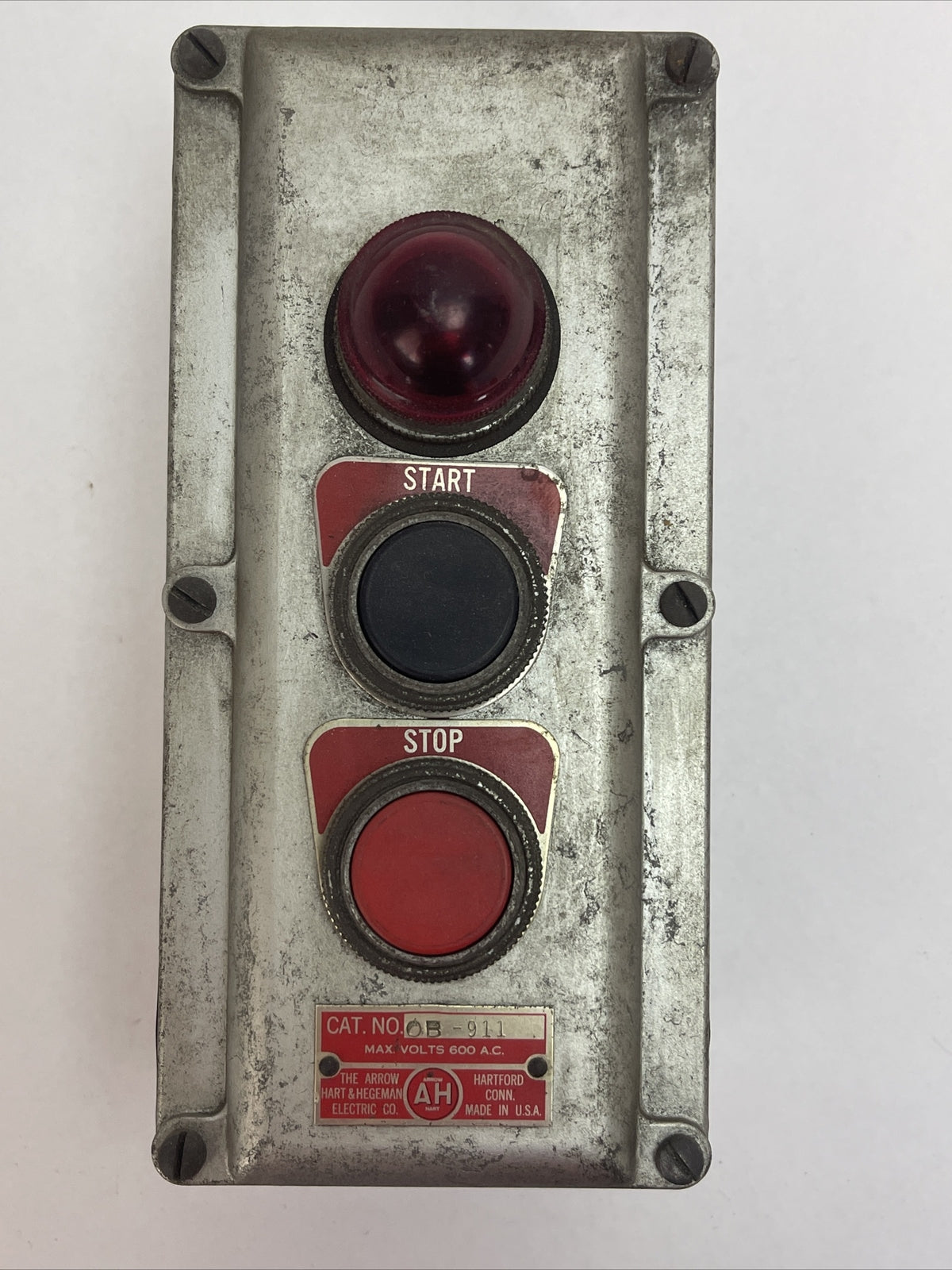 ARROW HART OB-911 START STOP PUSHBUTTON STATION ENCLOSURE 600VAC