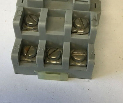 IDEC SR3B-05 SOCKET RELAY ****LOTOF10****