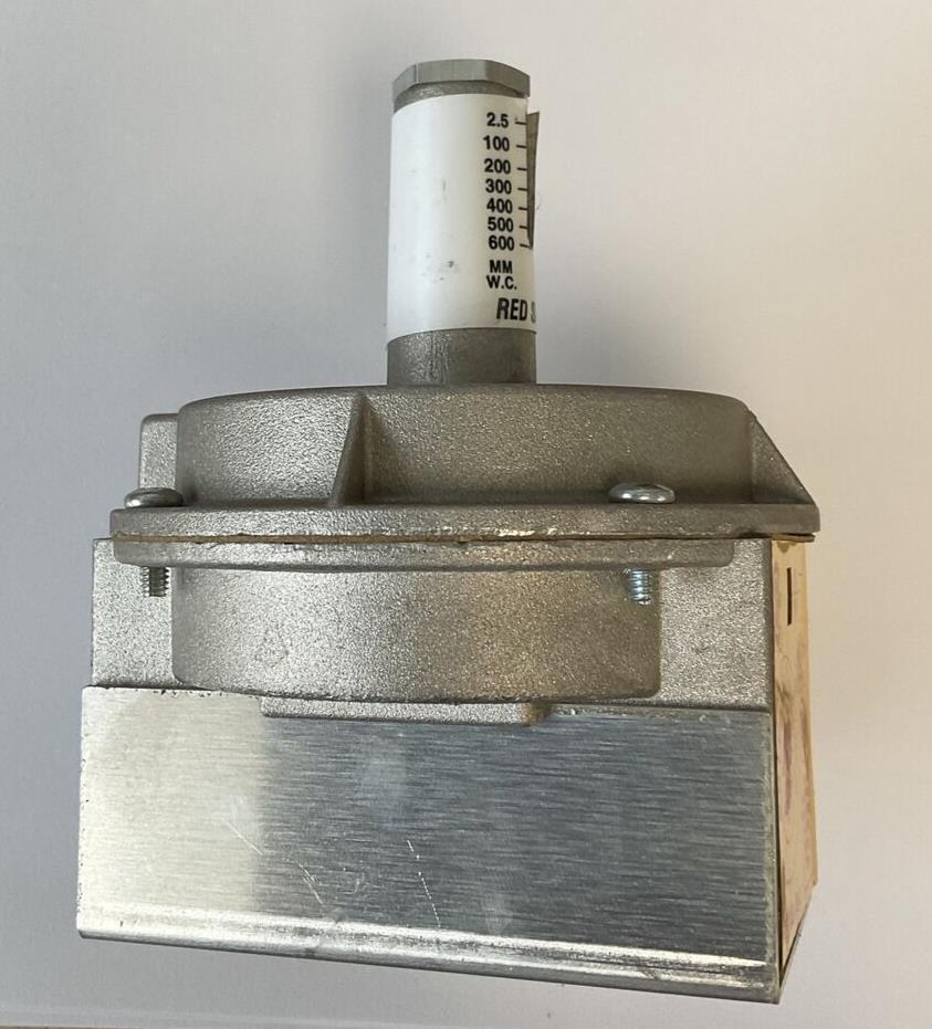 ANTUNES CONTROLS MODEL JD-2 AIR PRESSURE SWITCH RED SPRING