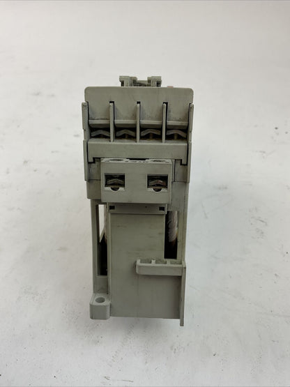 ALLEN BRADLEY STARTER (100-C12D*10 COIL 24VDC + 193-EECB 1.0-5.0A)