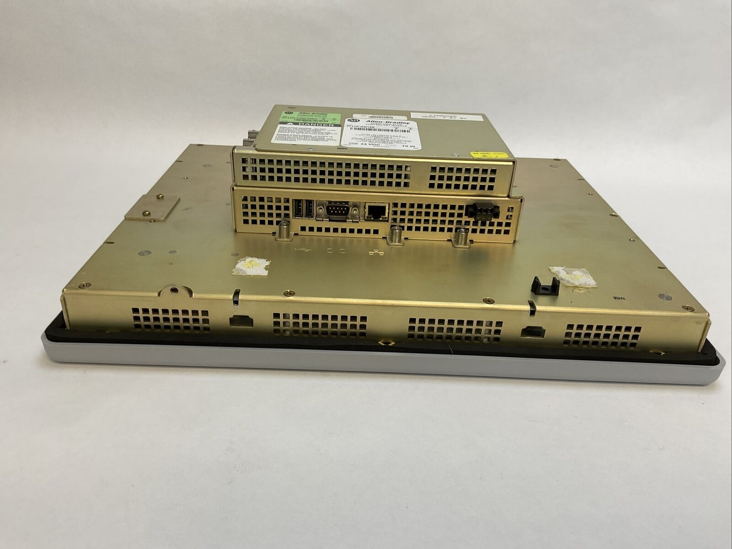 ALLEN BRADLEY 2711P-T15C15D1 PANELVIEW PLUS 1500 SER A REV C 24VDC 2711P-RN15S