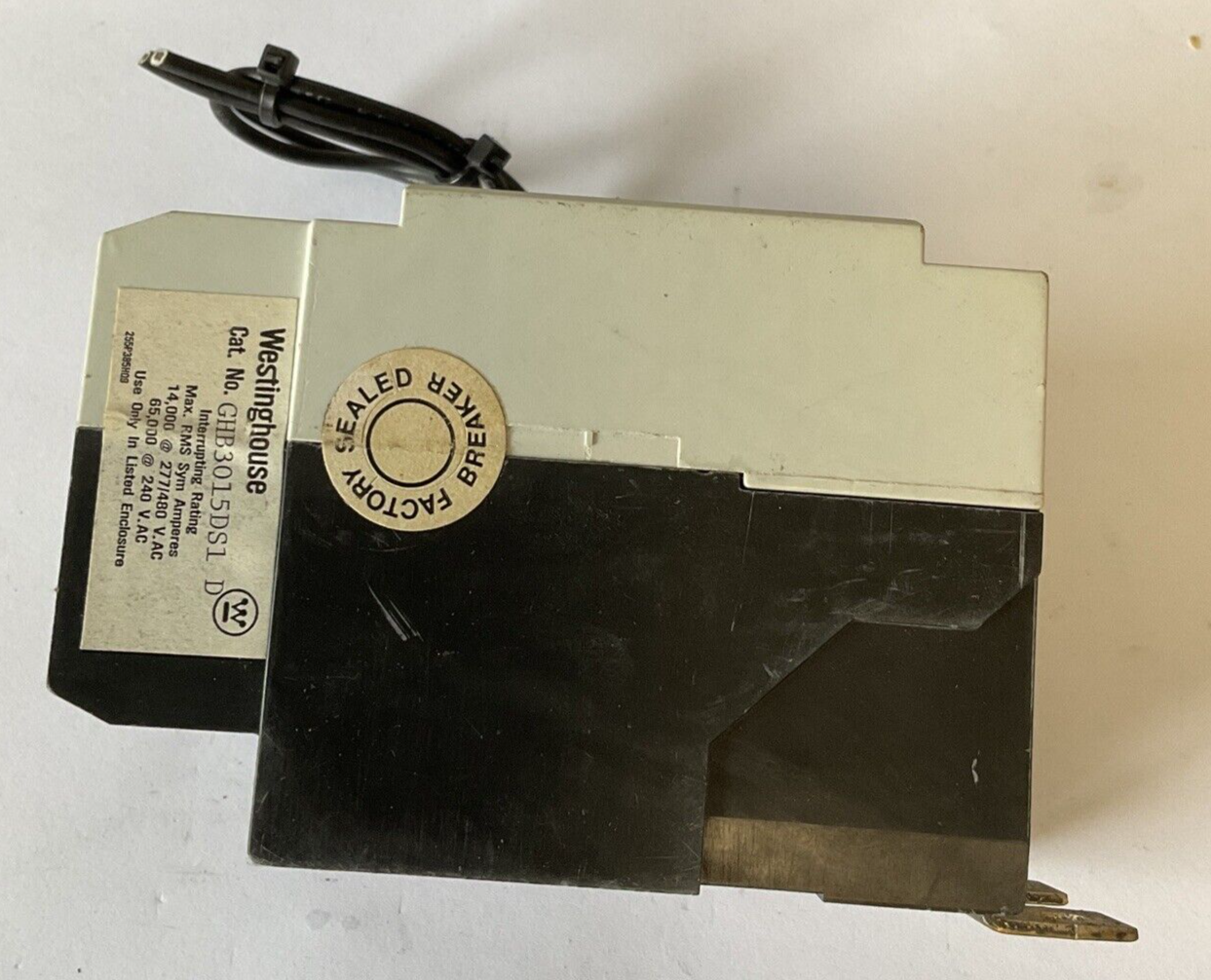 WESTINGHOUSE GDB 14K CIRCUIT BREAKER 15A 480VAC 3POLE 50/60HZ GDB3015DS1