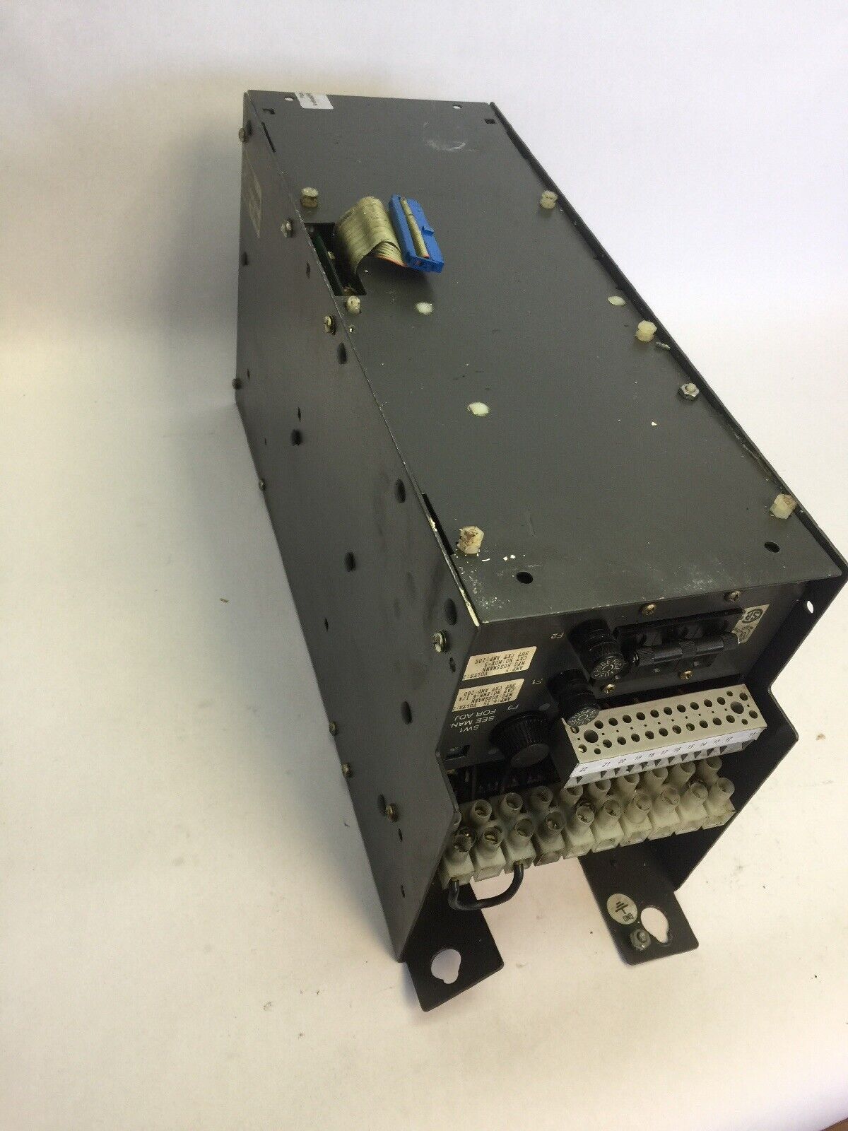 ALLEN BRADLEY 1391B-ESAA15-AQB AC SERVO CONTROLLER INPUT 230V 15A OUTPUT 210V