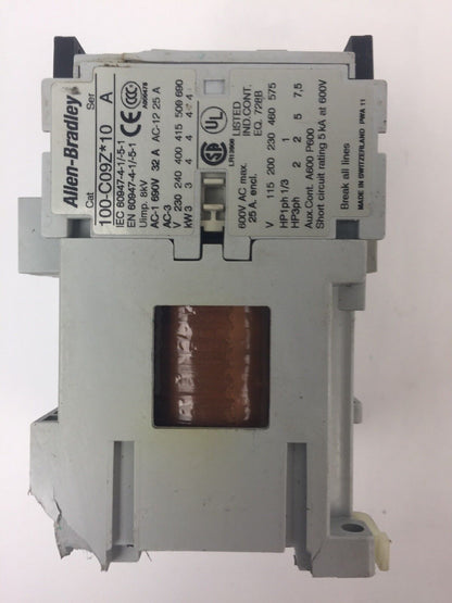 ALLEN BRADLEY 100-C09Z*10 REVERSING CONTACTOR 600VAC 25A COIL 24VDC