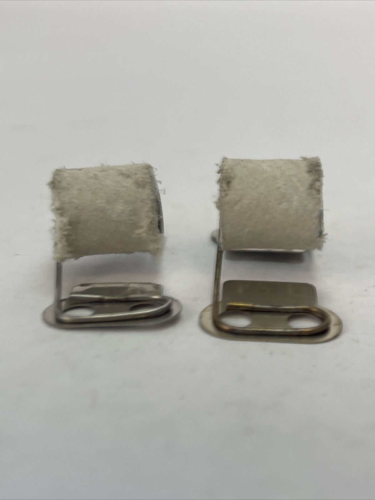SYLVANIA L2.6 HEATER (LOT OF 2)