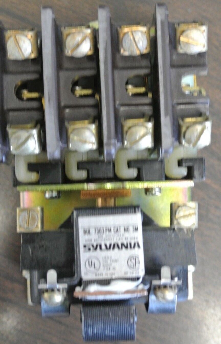 SYLVANIA 7303 3M4W-76 TYPE PM AC RELAY / 110-120V / 4 N.O. / NEW SURPLUS