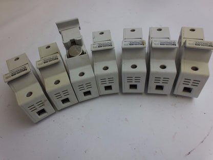 FERRAZ SHAWMUT US3J1I / M212922 ULTRASAFE FUSE HOLDER 600V, 30A LOT of 7