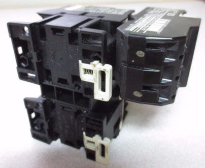 TELEMECANIQUE LC1 D09 1 CONTACTOR (2) + LA1 DN 20 (2) + LR2 D13 TIMER