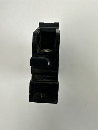 SYLVANIA / ZINSCO Q-15 CIRCUIT BREAKER 15AMP 120/240VAC 1POLE