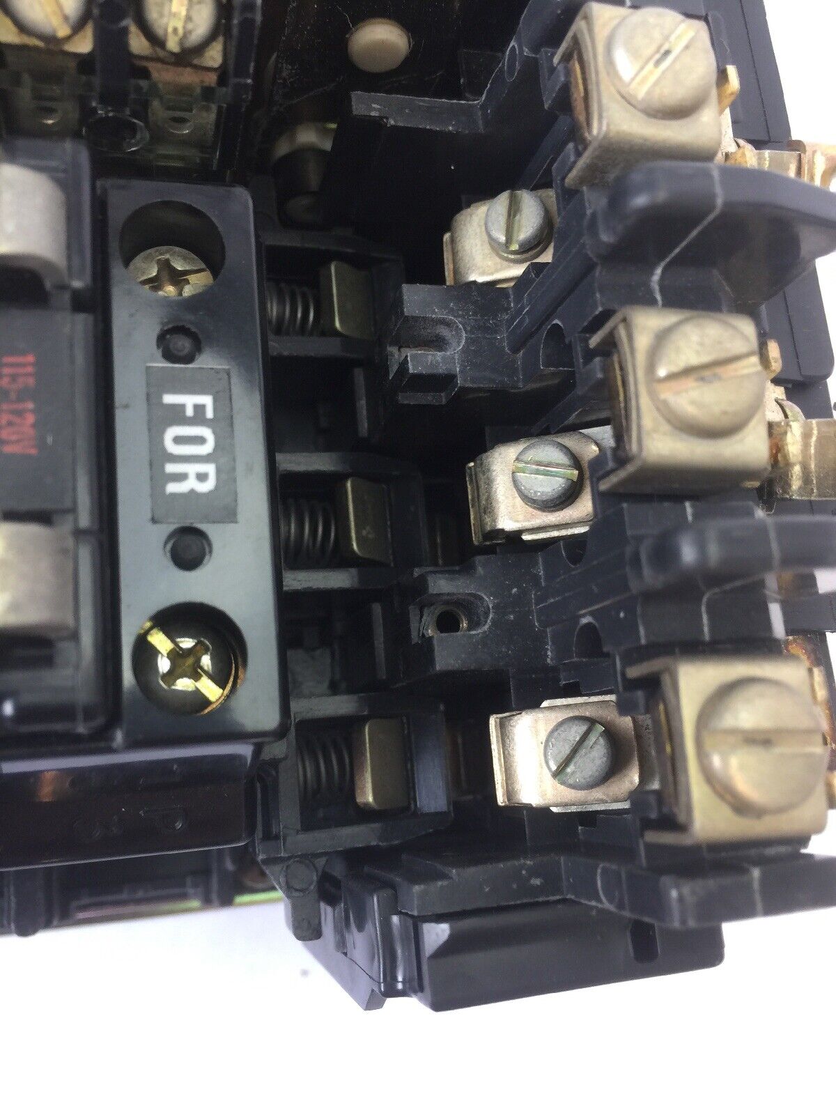 ALLEN BRADLEY 505-AOD SIZE 0 REVERSING STARTER 600VAC 5HP 18AMP COIL 120V 60HZ