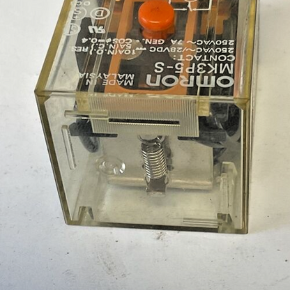 OMRON MK3P5-S RELAY 250VAC 28VDC 10A 50/60HZ ***LOTOF2***