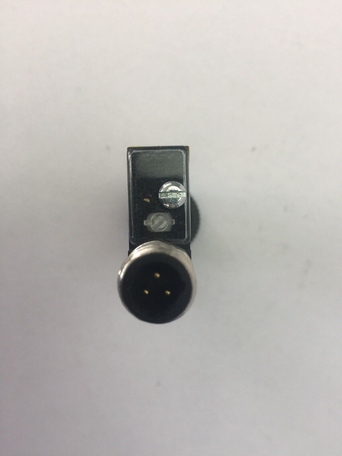 BANNER SM2A312FVQD PHOTOELECTRIC SENSORS 24-250VAC 300 mA MINI-BEAM