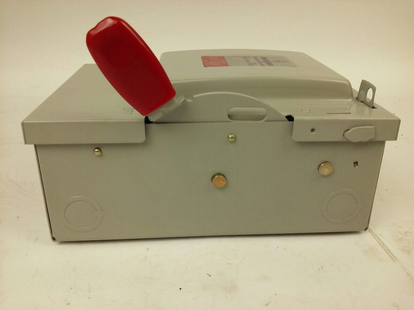 WESTINGHOUSE HUN321 SAFETY SWITCH INDOOR, 30A, 3P, 240V, NON FUSIBLE, NEMA 1