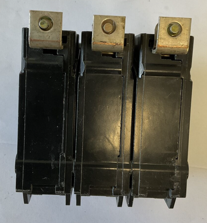 GENERAL ELECTRIC THHQB 30A CIRCUIT BREAKER 3POLE 22KA