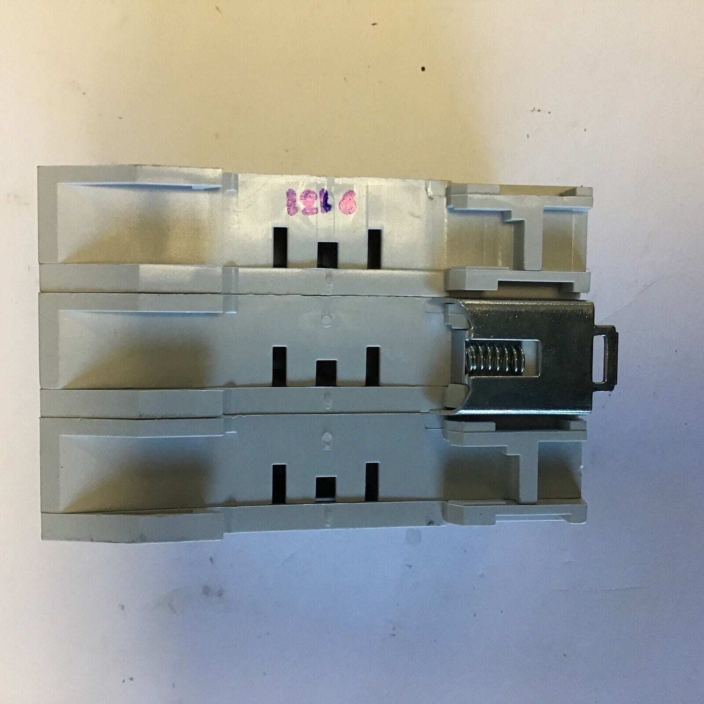 ITC VLC10 FUSE HOLDER 3P AC-22B 10X38 3W 32A 690VAC