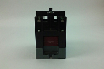 CUTLER HAMMER TYPE M RELAY 600V D26MR20A