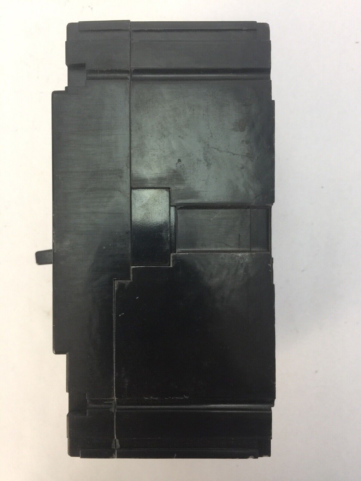 FUJI BU-ESA3030 CIRCUIT BREAKER 30AMP 480VAC 3 POLE BU-ESA