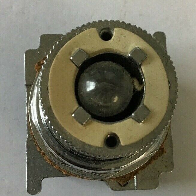 CUTLER HAMMER 10250T6033 ILLUMINATOR SELECTOR SWITCH ***MISSING TOP SCREWS***
