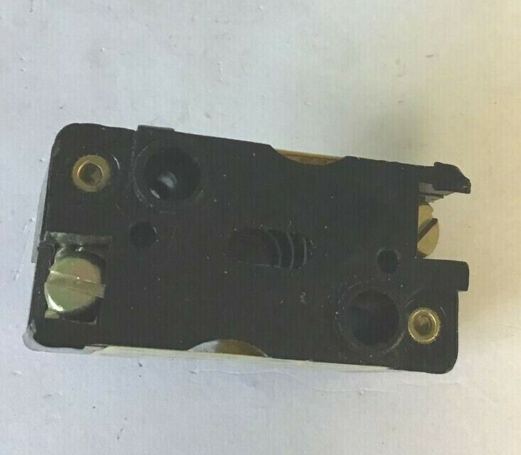 REES 50701-000 CONTACT BLOCK A 600VAC 120VDC HEAVY DUTY ****LOTOF4****