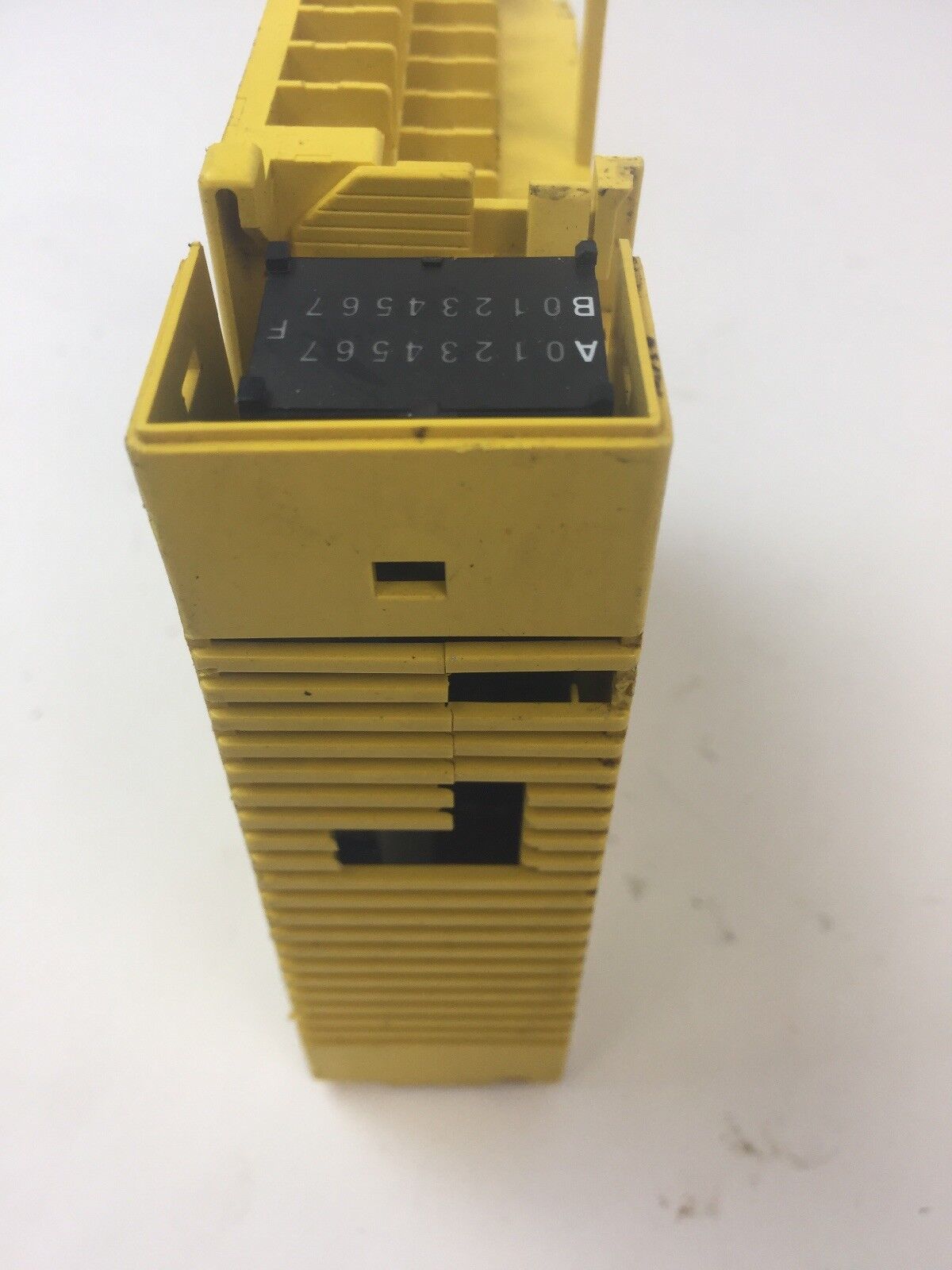 FANUC A03B-0819-C152 / A0D08D RELAY OUTPUT MODULE