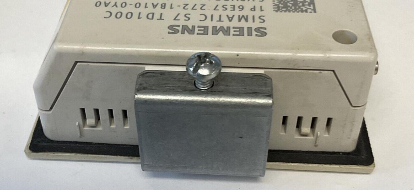 SIEMENS SIMATIC S7 TD100C 1P 6ESY 272-1BA10-0YA0 DISPLAY V1.00 24VDC