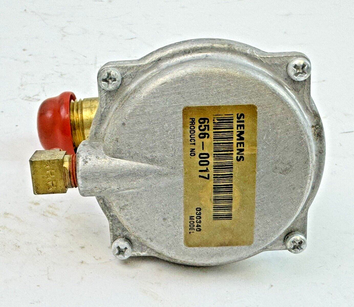 SIEMENS - 656-0017 - 2-WAY NO ANGLE UNION VALVE - 1/2" NPT, 2.1 cv, 3-8 PSI
