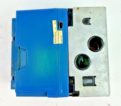 HONEYWELL RM7800L1012 INFRARED FLAME AMPLIFIER BURNER CONTROL