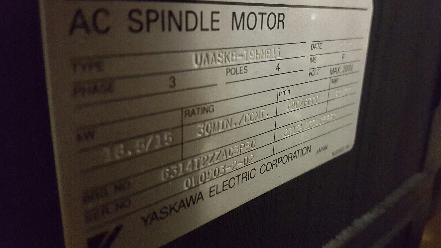 YASKAWA 3PH 18.5/15kW AC SPINDLE MOTOR UAASKB-19HHB11 200V 90/76A 4 POLE NEW