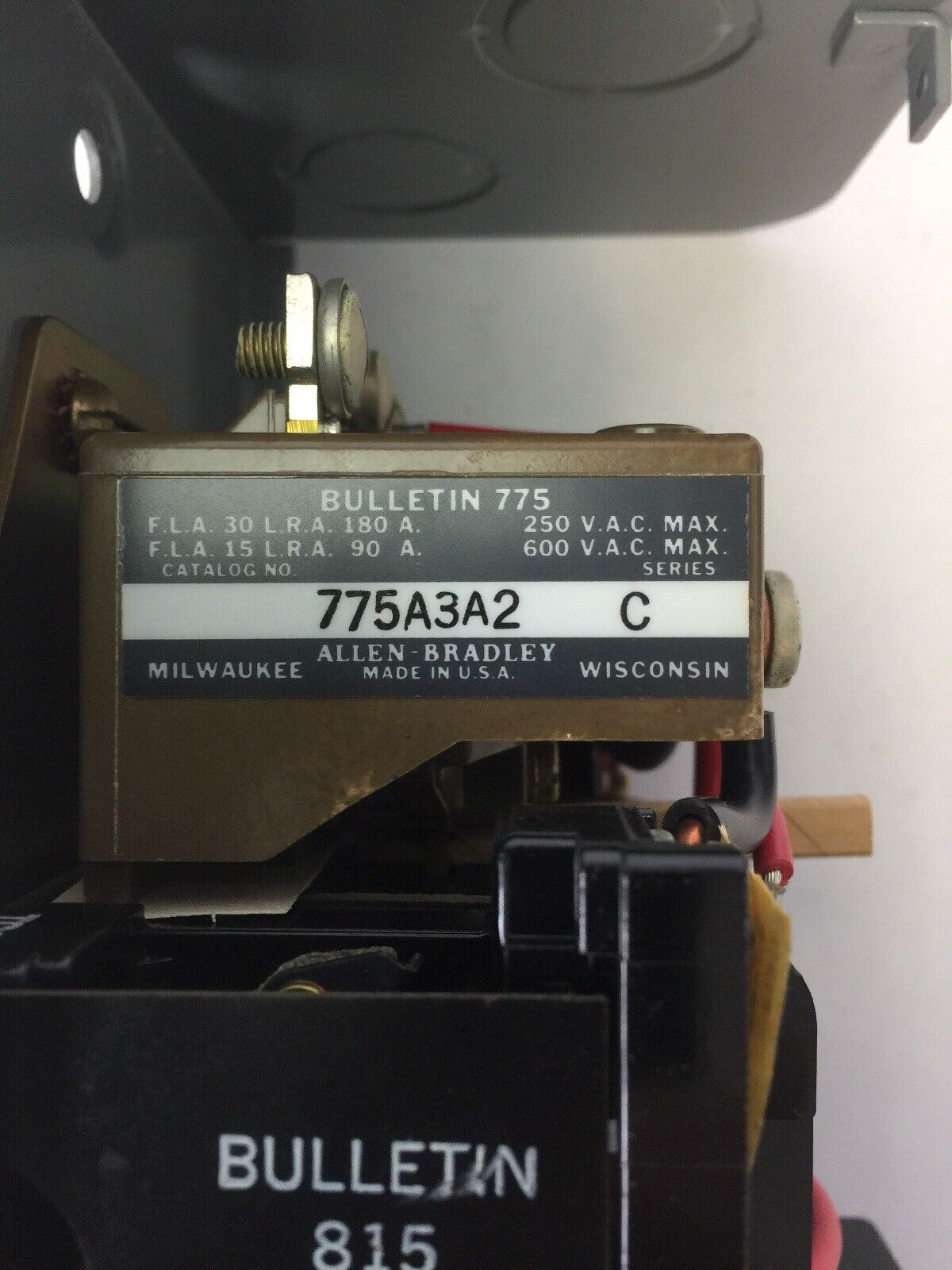 ALLEN BRADLEY 775-A3A2 REFRIGERATION STARTER 60A547 COIL 240V 60HZ
