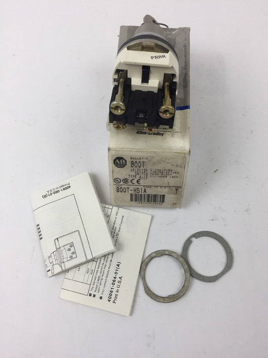 ALLEN BRADLEY 800T-H51A SELECTOR SWITCH SER T KEY 2 POSITION SPRING RETURN