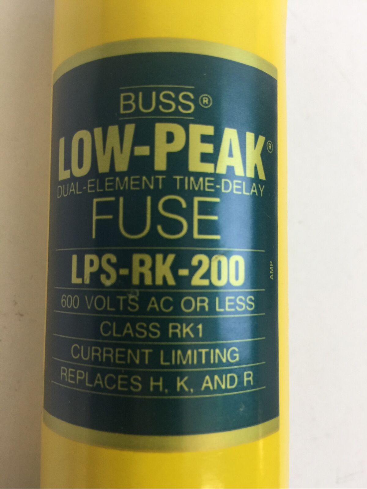 BUSS LPS-RK-200 LOW PEAK DUAL ELEMENT TIME DELAY FUSE 200A 600VAC CLASS RK1