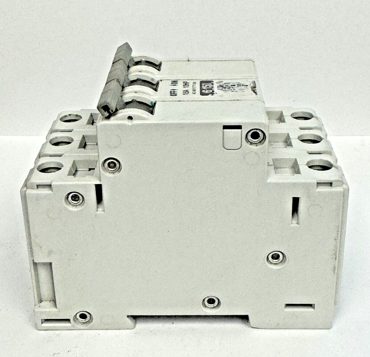 ALLEN-BRADLEY - 1492-CB3-G150 SER. C - MOTOR CONT. - 3 P, 15 A, 277 V, 10HP, 3PH