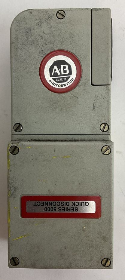 ALLEN BRADLEY 42LTB-5000 SER B TERMINAL BASE 42LRC-5000 PHOTOHEAD PHOTOSWITCH