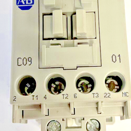 ALLEN BRADLEY 100-C09E*01 CONTACTOR RELAY 24VDC SER.A ***LOTOF3***