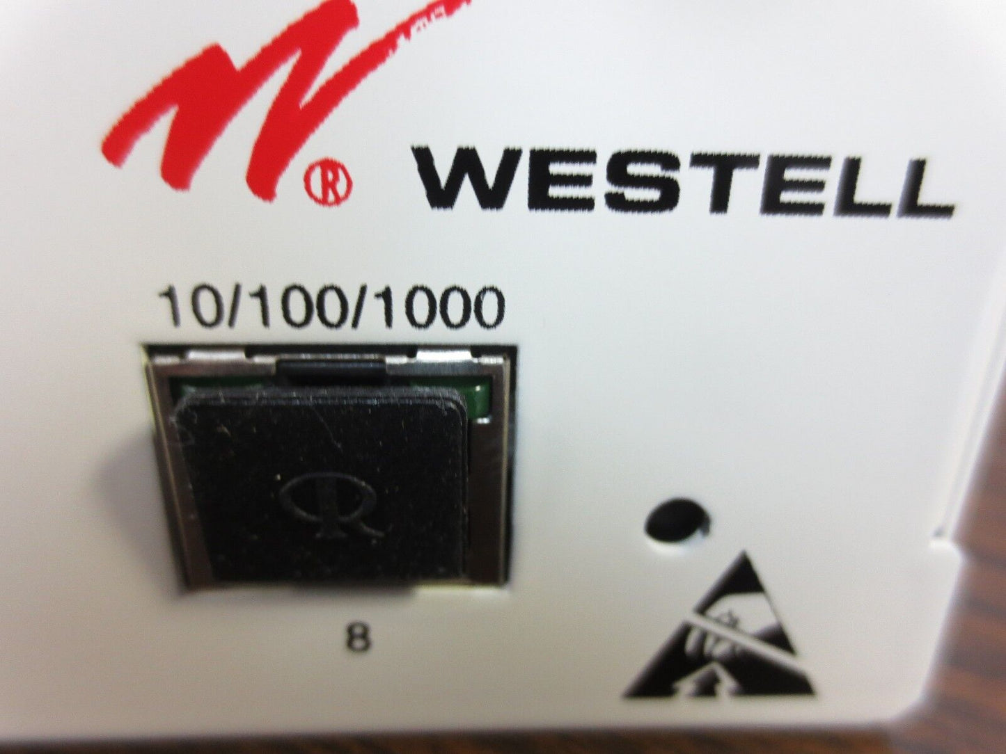 WESTELL A90-ES8008G eSmartES INDUSTRIAL MANAGED ETHERNET EdgeSwitch NEW SURPLUS