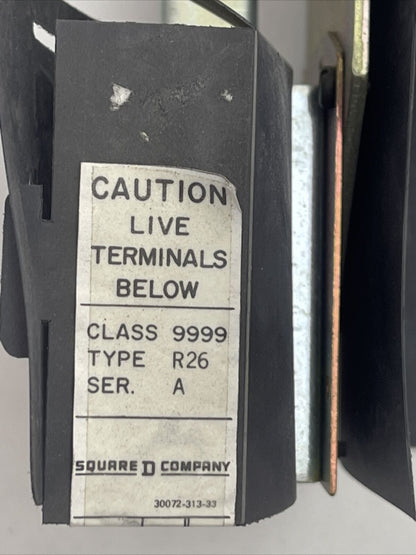 SQUARE D 9422RP1 OPERATING MECHANISM SER B MISSING LOWER METAL BRACKET 9999 R26