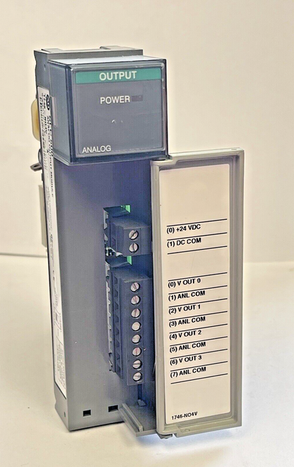 ALLEN BRADLEY - 1746-N04V SER. A - SLC 500 ANALOG OUTPUT MODULE - 24VDC PWR SELE