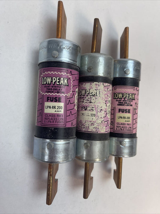 BUSSMANN LPN-RK 200 LOW-PEAK CLASS RK1 FUSE TIME DELAY 200AMP 250VAC (LOT OF 3)