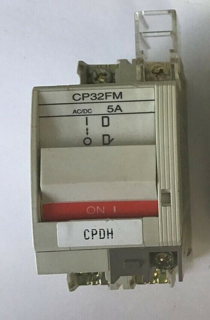 FUJI CP32FM/10 CIRCUIT PROTECTOR 10A 50/60HZ & CP32FM/5W CIR. PROTECTOR 5A