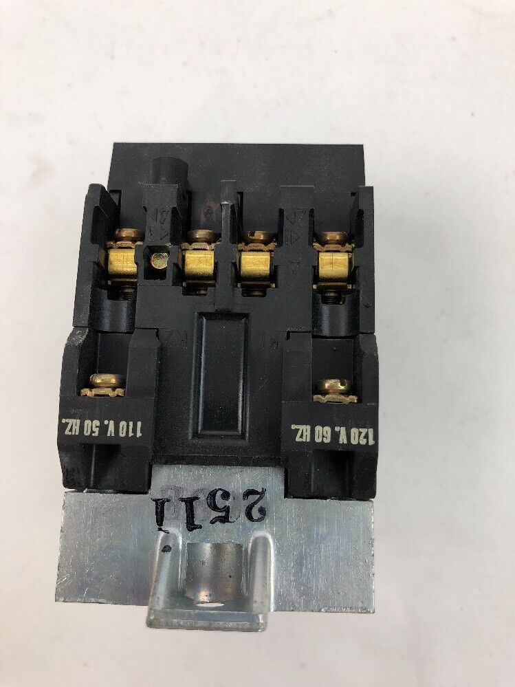 Sylvania P6-40-76 P6 Control Relay 4 N.O. Poles 120 V 60 HZ Series A NAED 48015