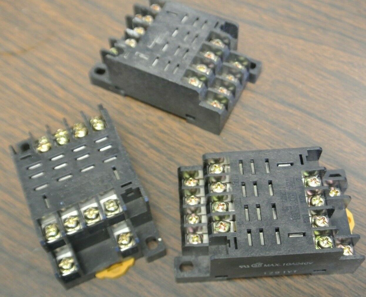 LOT of 3 / OMRON PTF14A RELAY SOCKET BASE / 14-PIN / 10A, 240V MAX