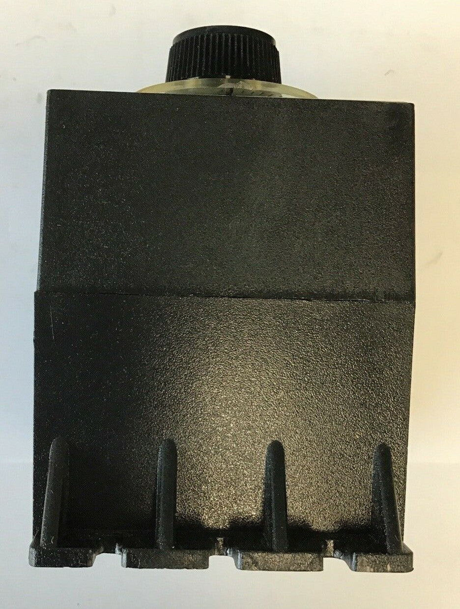 EAGLE SIGNAL BR16A601 RESET TIMER 150SEC. 120V/60HZ 5K80 10A 1/3HP 125-250VAC