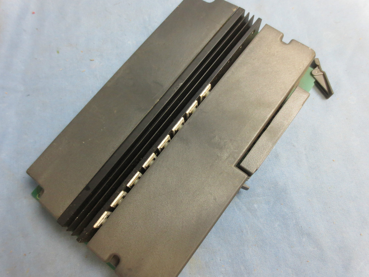 ALLEN-BRADLEY 1771-OA 120V AC OUTPUT MODULE SERIES B