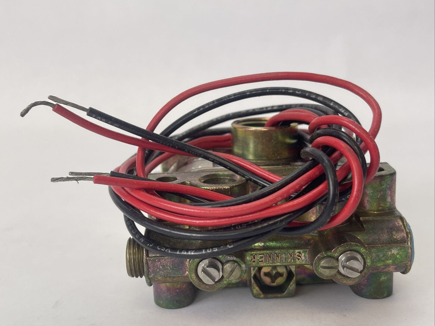 SKINNER V933DEH2050 V9 SERIES SOLENOID VALVE 50PSI 120V 60HZ 20WATTS