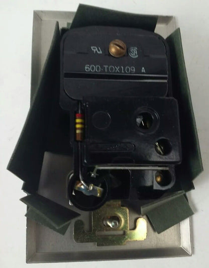 ALLEN BRADELY 600-TQX109 SER.A, MANUAL STARTER SWITCH 2P, TYPE TOGGLE, NEMA 1B